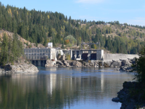 lower-bonnington-castlegar-dams