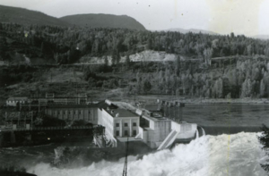 upper-bonnington-castlegar-dams