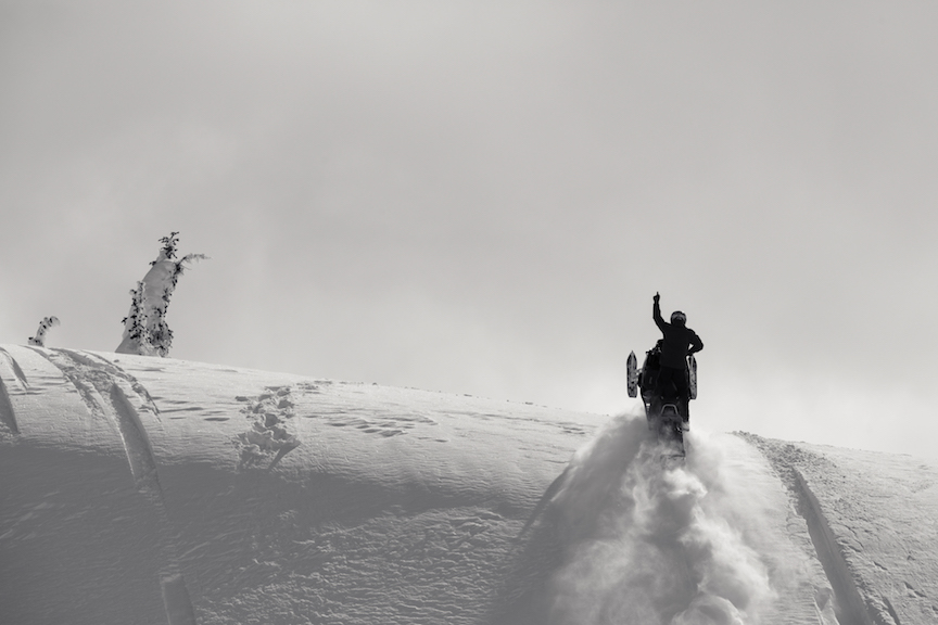 snowmobiling-in-castlegar-21