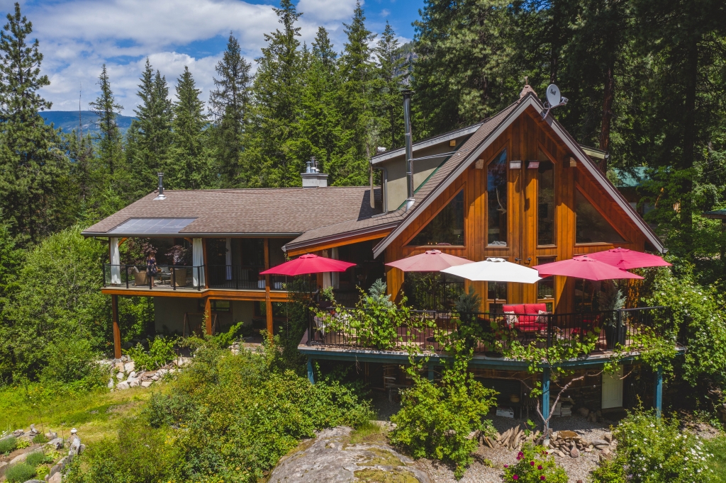 castlegar_pass_creek_bnb_3